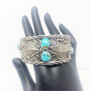 654 Vintage PP Native American Navajo Turquoise Silver Cuff Bracelet
